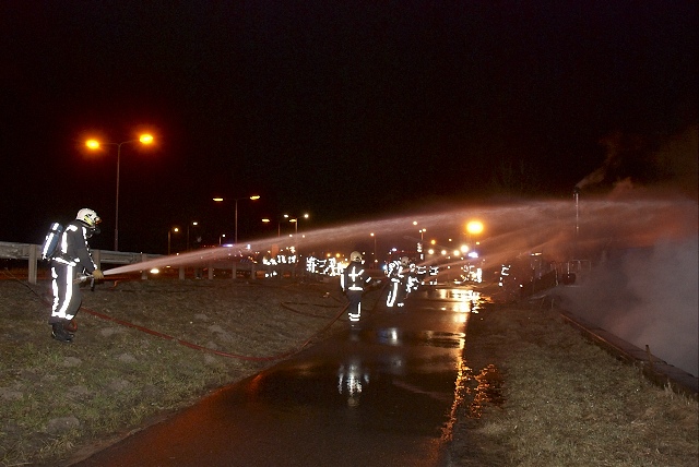 2010/60/20100315 029 Scheepsbrand Nieuwemeerdijk.jpg